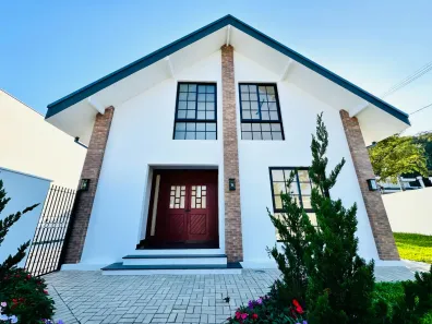 Casa com 3 Quartos à venda, 379m² no América, Joinville