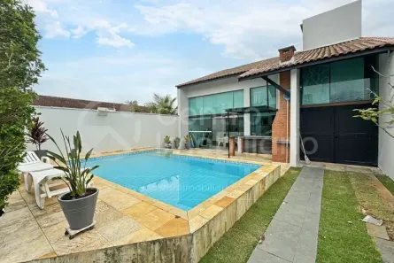 Casa com 3 Quartos à venda, 320m² no Parque Balneario Oasis, Peruíbe