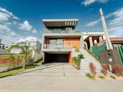 Casa de Condomínio com 3 Quartos à venda, 250m² no Centro, Gravataí