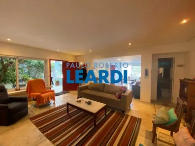 Sobrado com 3 Quartos à venda, 222m² no Instituto de Previdência, São Paulo