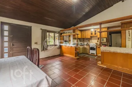 Casa com 5 Quartos à venda, 235m² no Jardim Itu, Porto Alegre
