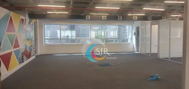 Sala Comercial para alugar, 208m² no Vila Olímpia, São Paulo
