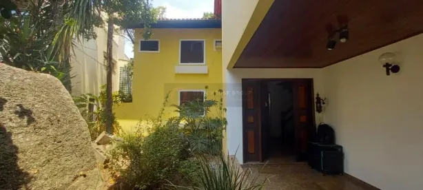 Casa de Condomínio com 5 Quartos à venda, 330m² no Badu, Niterói