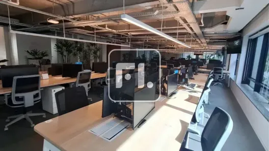 Sala Comercial à venda, 330m² no Cerqueira César, São Paulo