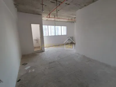 Sala Comercial à venda, 35m² no Ponta da Praia, Santos