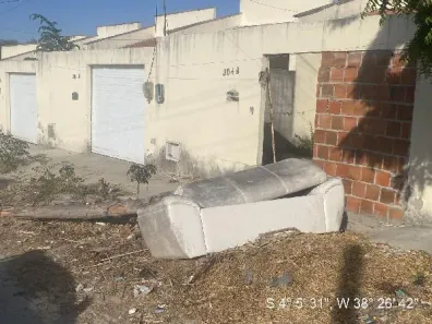 Casa com 2 Quartos à venda, 121m² no Dourado, Horizonte