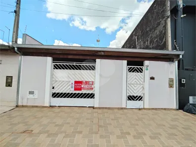 Casa com 2 Quartos à venda, 200m² no Cambuí, Itapetininga