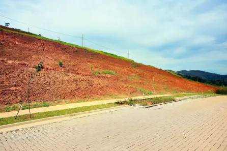 Lote/Terreno à venda, 300m² no Vina Del Mar, Juiz de Fora