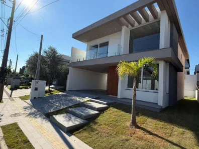 Casa com 3 Quartos à venda, 232m² no Centro, Gravataí