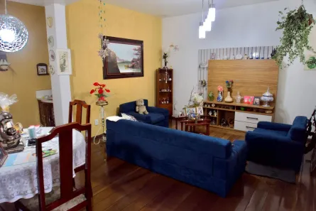 Casa com 3 Quartos à venda, 136m² no Padre Eustáquio, Belo Horizonte