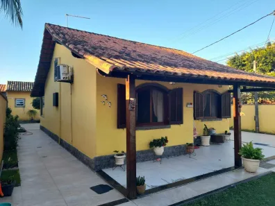 Casa com 2 Quartos à venda, 150m² no Paraty, Araruama