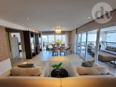 Apartamento com 3 Quartos à venda, 260m² no Santa Teresinha, São Paulo