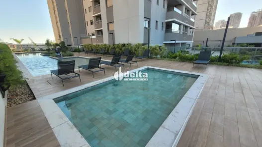 Apartamento com 3 Quartos para alugar, 115m² no Gávea, Uberlândia