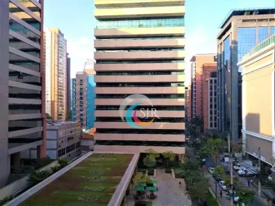Sala Comercial para alugar, 820m² no Vila Olímpia, São Paulo