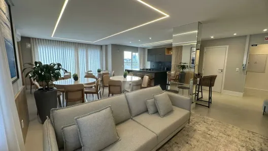 Apartamento com 2 Quartos à venda, 75m² no Barreiros, São José