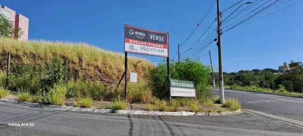 Lote/Terreno à venda, 426m² no Jardim Dona Judith, Americana