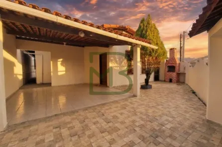 Casa de Condomínio com 3 Quartos à venda, 200m² no Emaús, Parnamirim