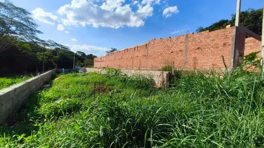 Lote/Terreno à venda, 155m² no Parque São Paulo (Vila Xavier), Araraquara