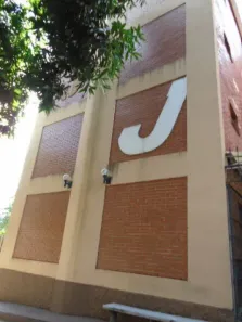 Apartamento com 3 Quartos para alugar, 77m² no Zona 7, Maringá