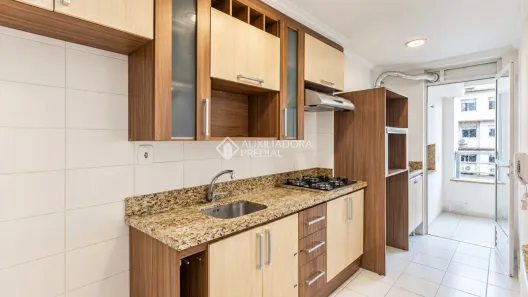 Apartamento com 2 Quartos para alugar, 68m² no Centro, Canoas