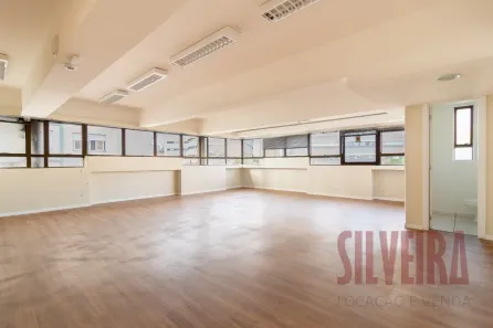Sala Comercial para alugar, 415m² no Rio Branco, Porto Alegre