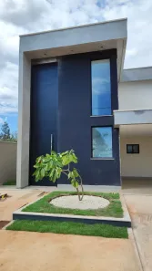 Sobrado com 3 Quartos à venda, 165m² no Rosa de Leiria Condomínio Horizontal, Goianira