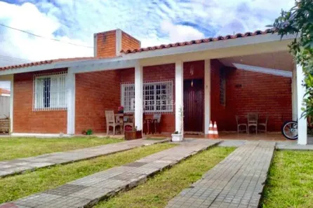 Casa com 5 Quartos à venda, 385m² no Canasvieiras, Florianópolis