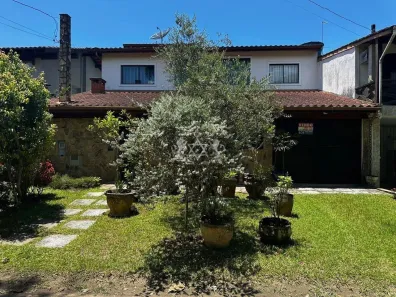 Casa com 4 Quartos à venda, 30m² no Delfim Verde, Caraguatatuba