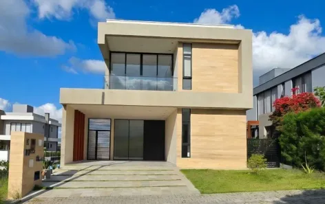 Casa de Condomínio com 3 Quartos para alugar, 345m² no Itararé, Campina Grande