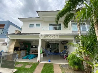 Casa com 3 Quartos à venda, 170m² no Vargem Pequena, Rio de Janeiro