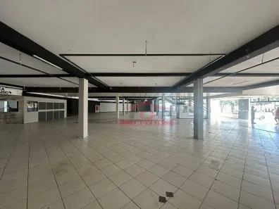 Prédio Comercial para alugar, 1900m² no Parque Alto Sumaré, Bauru