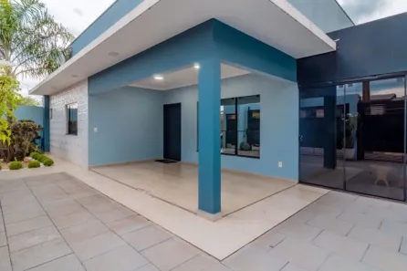 Casa com 3 Quartos à venda, 195m² no Brasília, Cascavel