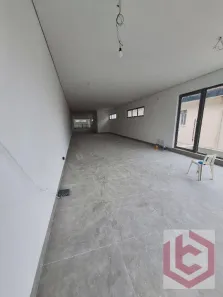 Ponto Comercial para alugar, 550m² no Vila Mathias, Santos