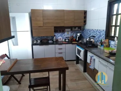 Casa com 4 Quartos à venda, 200m² no Recanto Maravilha III, Santana de Parnaíba