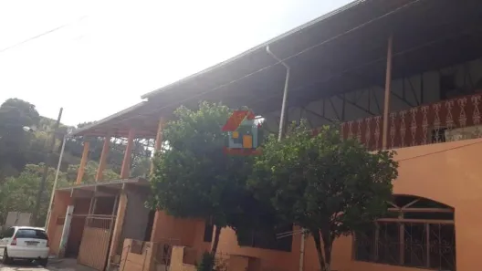 Casa com 8 Quartos à venda, 500m² no Centro, Rio Acima