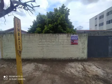 Lote/Terreno à venda, 250m² no Vila Tito de Carvalho (Vila Xavier), Araraquara