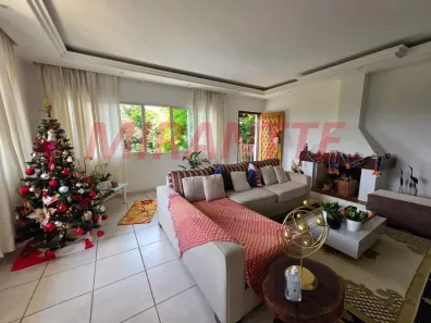 Casa de Condomínio com 3 Quartos à venda, 282m² no Jardim Ibiratiba, São Paulo