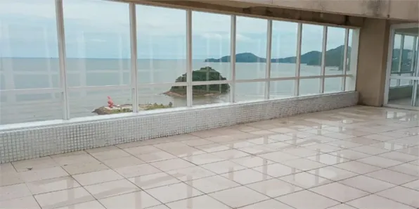 Sala Comercial para venda ou aluguel, 279m² no José Menino, Santos