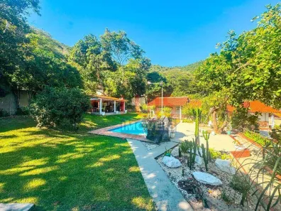 Casa com 5 Quartos à venda, 900m² no Engenho do Mato, Niterói
