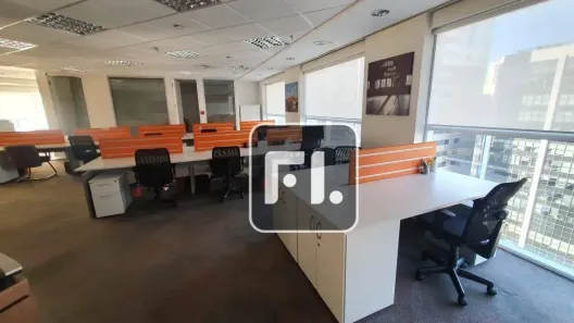 Sala Comercial para venda ou aluguel, 374m² no Vila Olímpia, São Paulo