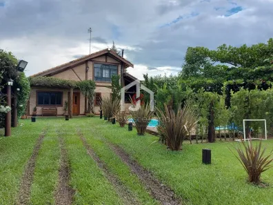 Fazenda/Sítio com 3 Quartos à venda, 257m² no Mandú, Pindamonhangaba