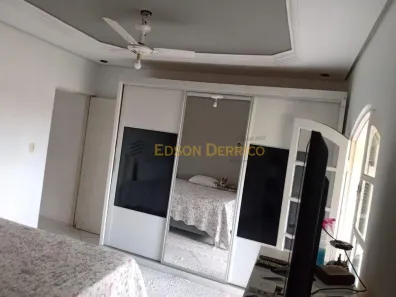 Sobrado com 3 Quartos à venda, 232m² no Comercial e Residencial Jardim Mariana, Pindamonhangaba