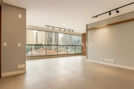 Apartamento com 3 Quartos para venda ou aluguel, 134m² no Vila Nova Conceição, São Paulo