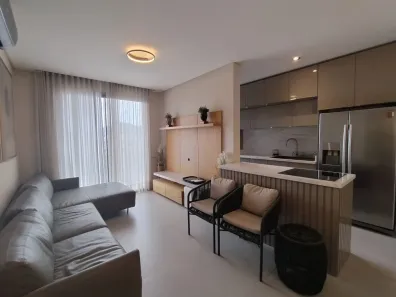 Apartamento com 2 Quartos para alugar, 80m² no Córrego Grande, Florianópolis