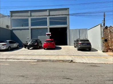 Galpão/Depósito/Armazém para alugar, 310m² no Vila Brasília, Aparecida de Goiânia