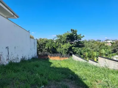 Lote/Terreno à venda, 412m² no Fazenda Santana, Valinhos