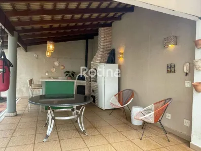 Casa com 4 Quartos à venda, 392m² no Lídice, Uberlândia