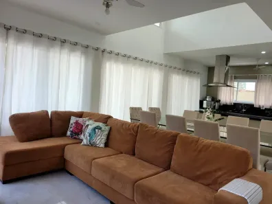 Sobrado com 5 Quartos à venda, 350m² no Mar Verde, Caraguatatuba
