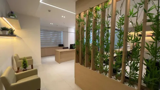 Sala Comercial para alugar, 90m² no Bela Suiça, Londrina