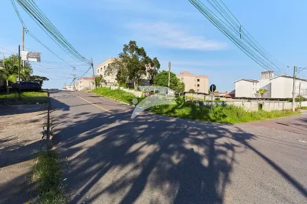 Lote/Terreno para alugar, 1900m² no Santa Cândida, Curitiba